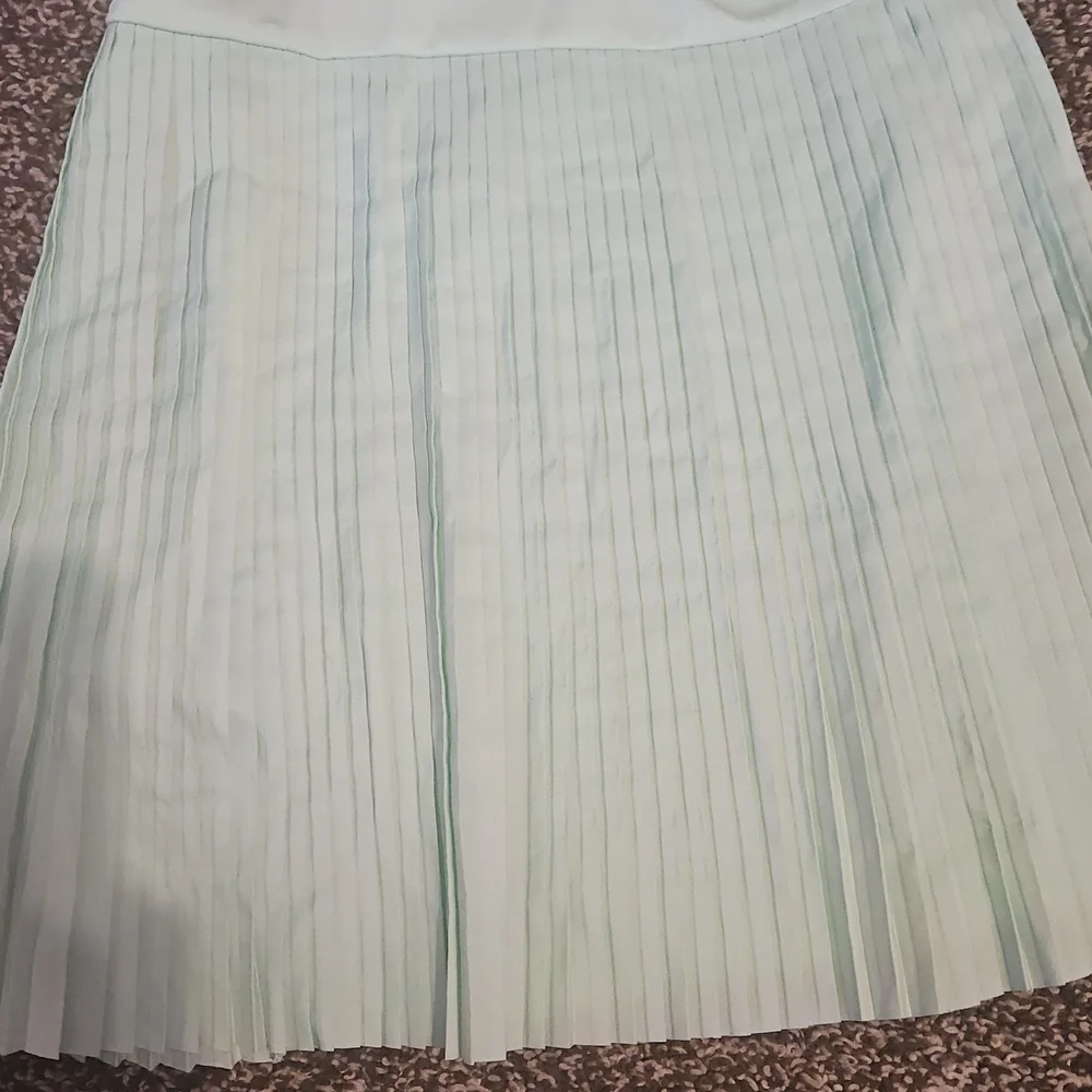 Nike Girls Mint Green Tank and Lavender Patterned Bike Shorts Matching Set - Picture 4 of 4